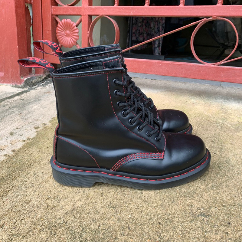 Dr Martens 1460 Red Stitch