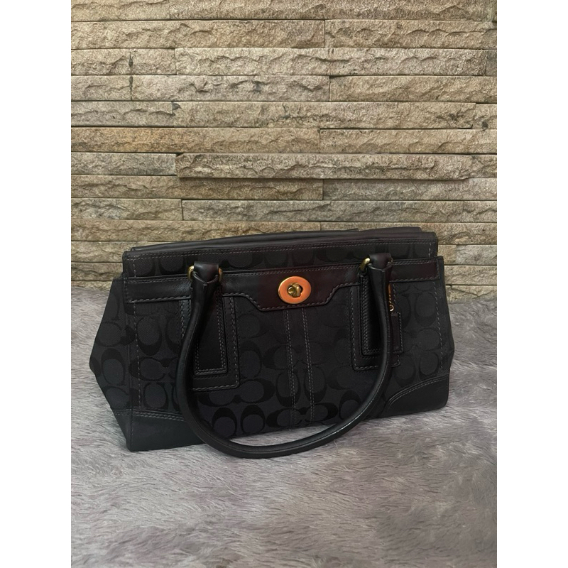 preloved tas coach authentic