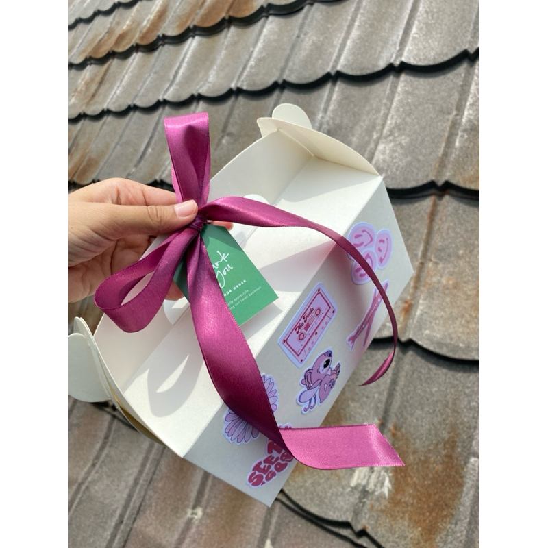 

(L) Give Box | Hampers Isi Snack | Sempro | Kado untuk Cewe atau Cowo