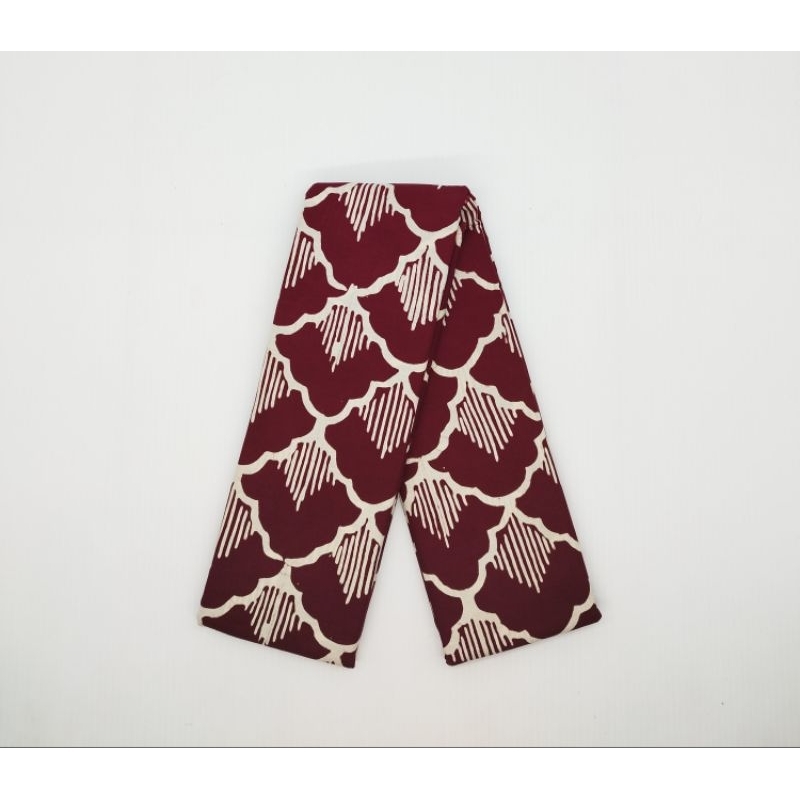 kain batik Cap Batik motif sisik kipas warna merah maroon