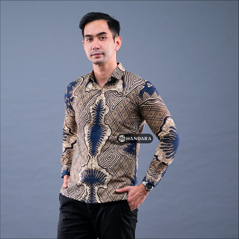 Handara Batik Premium Pria Lengan Panjang Slim Fit Furing - Sumitro