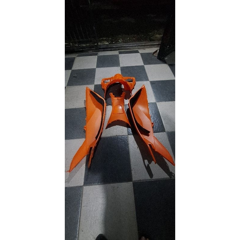 Body dek inner kasar pcx cbu 150 thailand (Oren only)