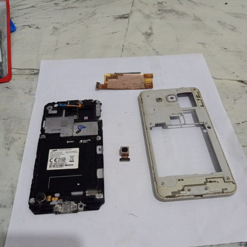 Sukucadang samsung grand prime g530 g531 KAMERA DEPAN SAMSUNG GRAND PRIME G530 KAMERA BELAKANG SAMSU