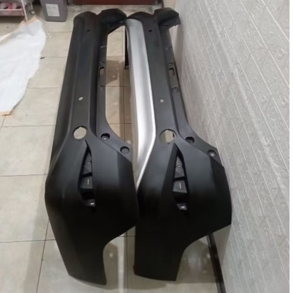 Bemper Belakang Rush 2018-2022 Original