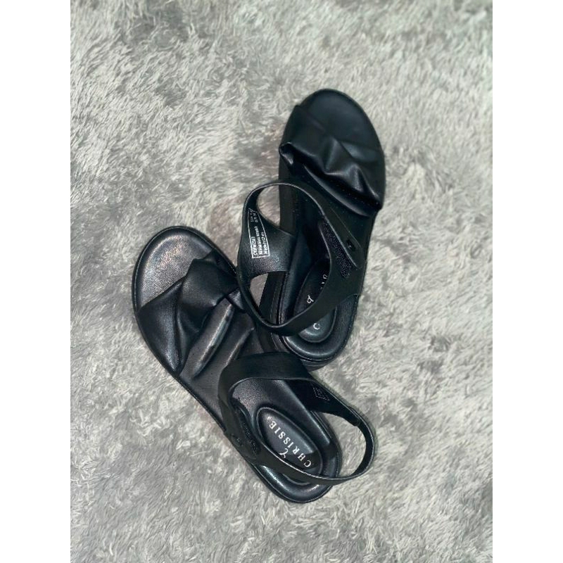 SEPATU SENDAL CHRISSIE HITAM