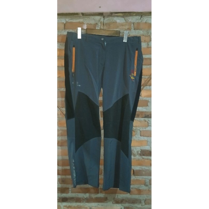 CELANA OUTDOOR SECOND BRANDED QUICK DRY MANIACAMBRIDGE QUICK DRY CELANA PANJANG GUNUNG TRAINING RUNN