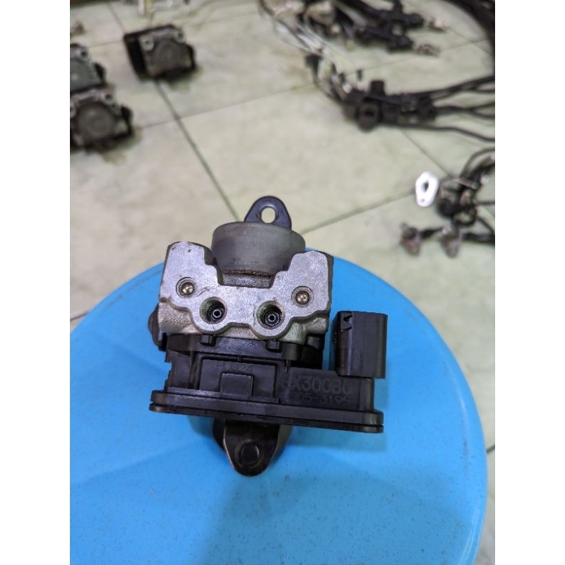 modul pengereman abs original kawasaki ninja 250 fi z 250 fi tahun 2012 - 2017