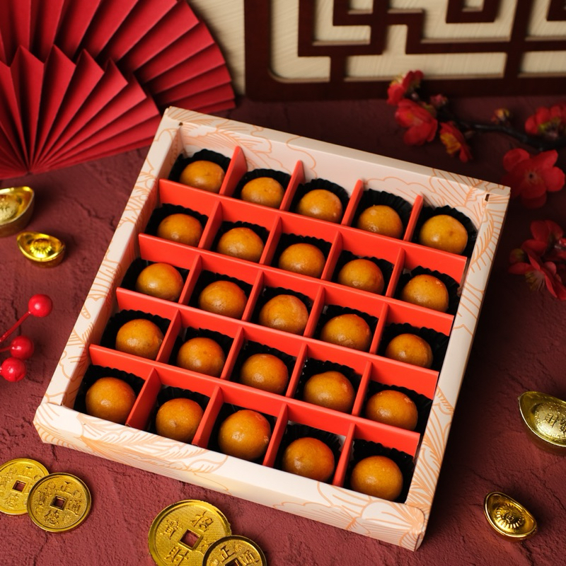 

CLAUDS BAKE - RAMADHAN EID LEBARAN HAMPERS "AISHA