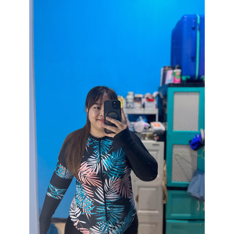 PRELOVED - BAJU RENANG