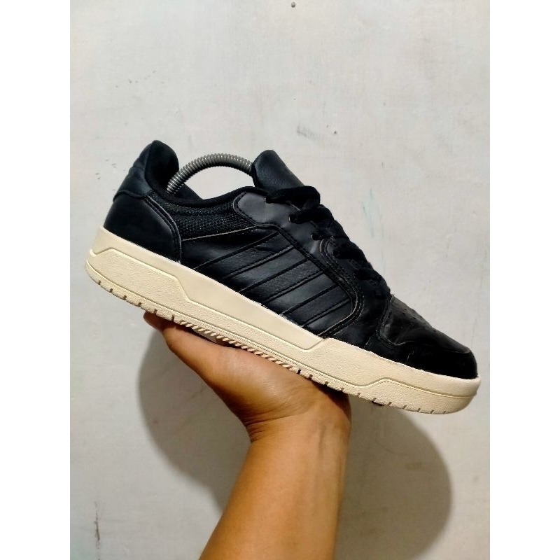 Adidas_kasual_size_42