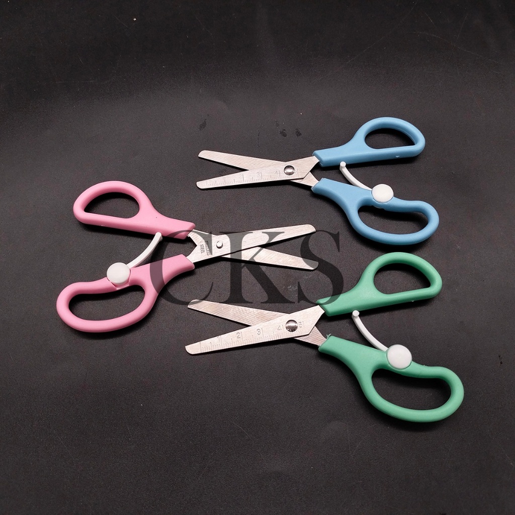 

Kertas Anak Ada penyangganya (558-BT 5") / Gunting kertas mini 5