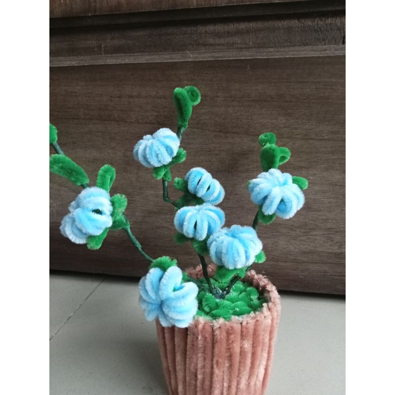 bunga hias kawat bulu/bunga dari kawat bulu/bunga hias/ bunga viral kawat bulu / bunga hias kawat me