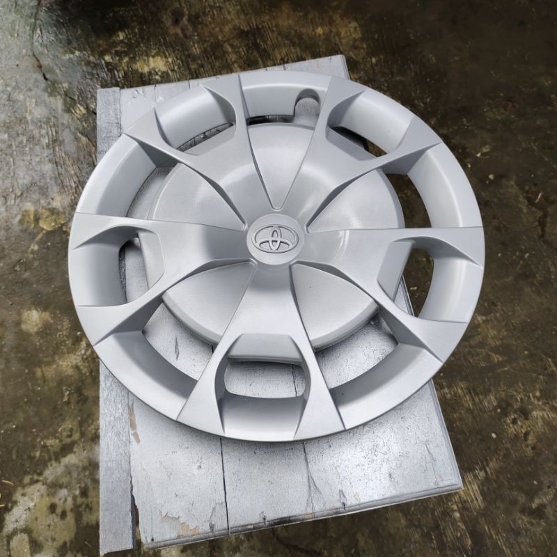 Tutup Velg Cover wheel Dop Standar Toyota Hiace premio original