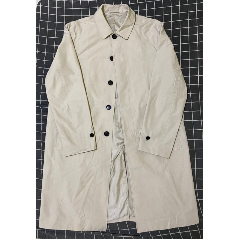 Coat Branded / Coat Giordano (masih baru) di website 201 euro = 3,3 jt/ Long Coat