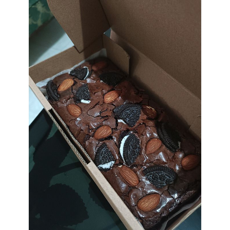 

Fudgy Brownies ukuran 20x20