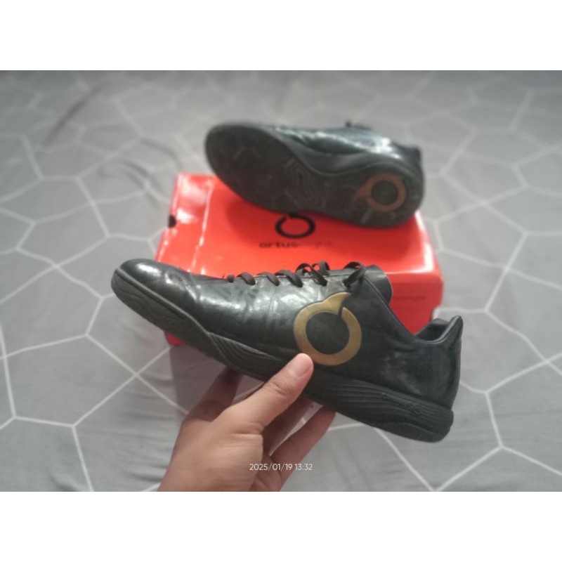 ortuseight jogosala shockwave in sz 40