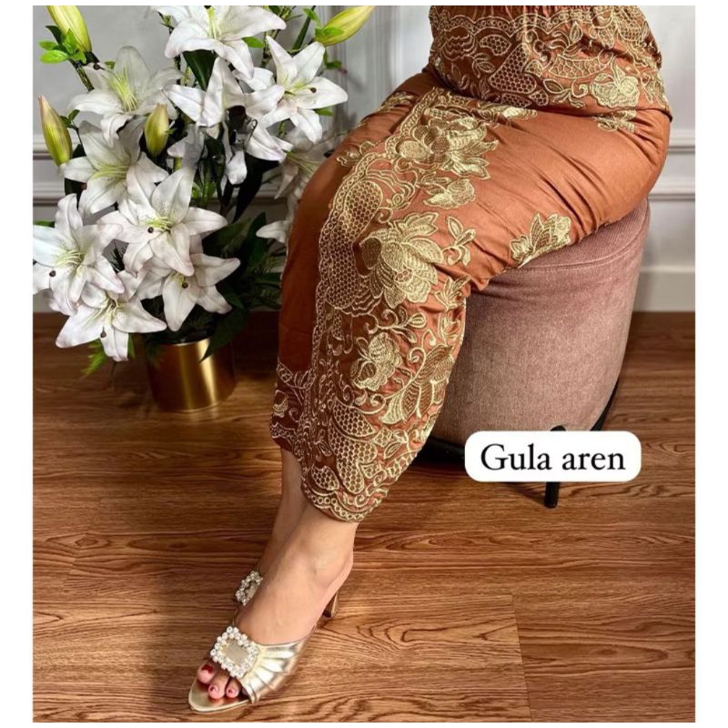 RB - Kamen Jadi Bordir Tumpal Teresa