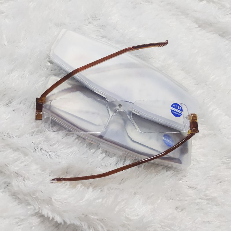 Kacamata plus/kacamata baca lipat unik