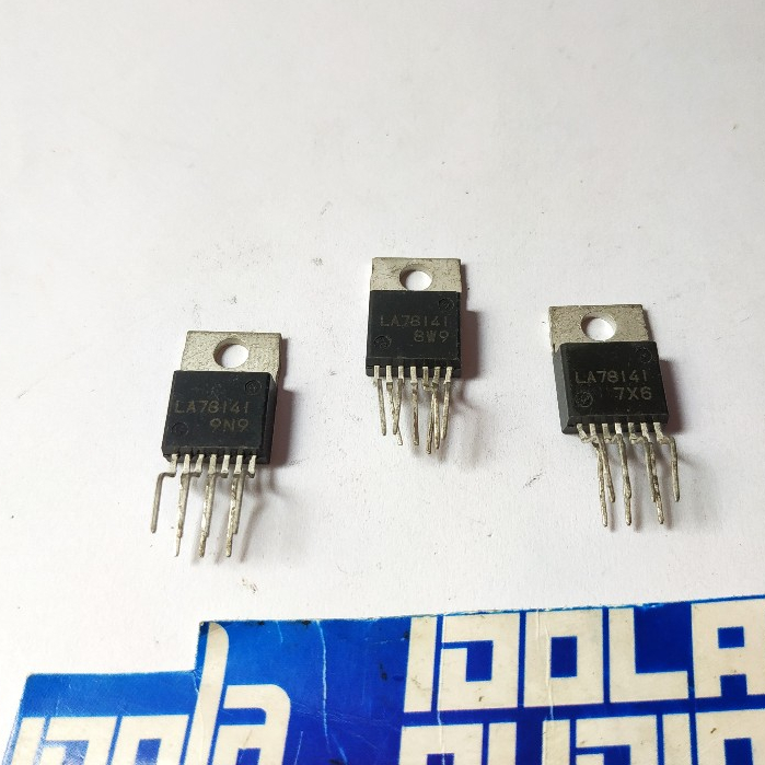 (IC) Intergrated LA 78141 ORI Cabutan