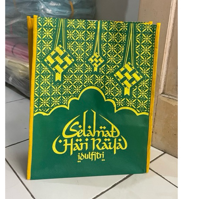 

tas goodie bag lebaran jahit 403015