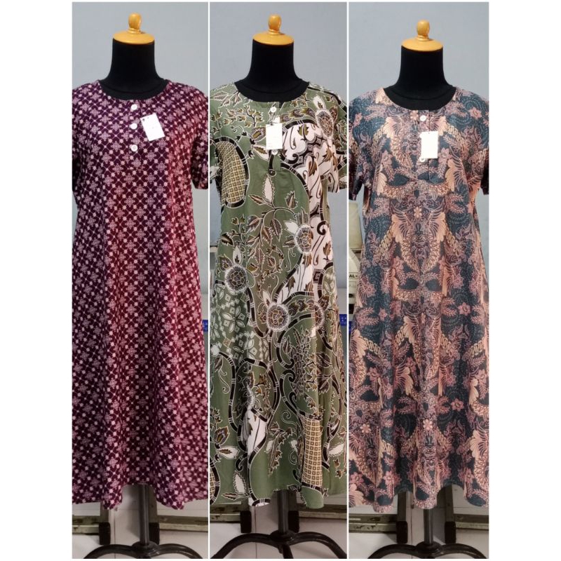 Gaun Batik Wanita Lengan Pendek