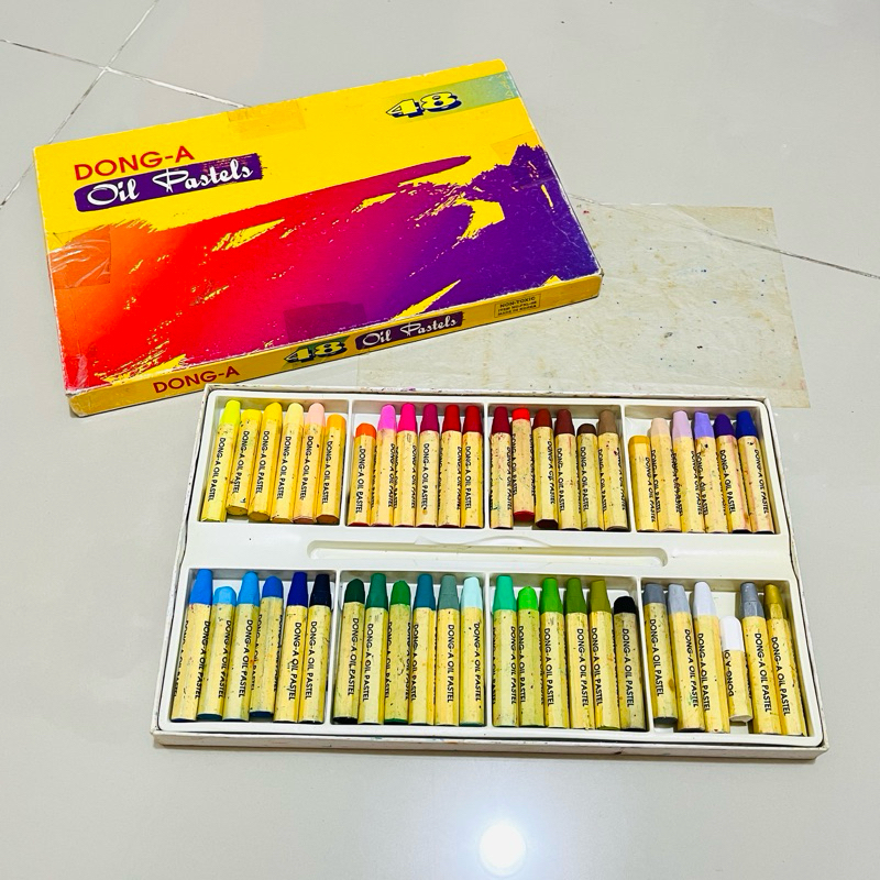 

preloved oil pastel crayon asli dong a 48 warna alat lukis gambar tulis crayon lomba