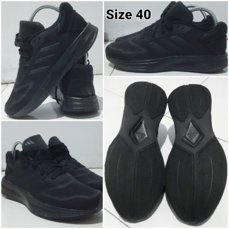 sepatu thrift / second seri duramo size 40