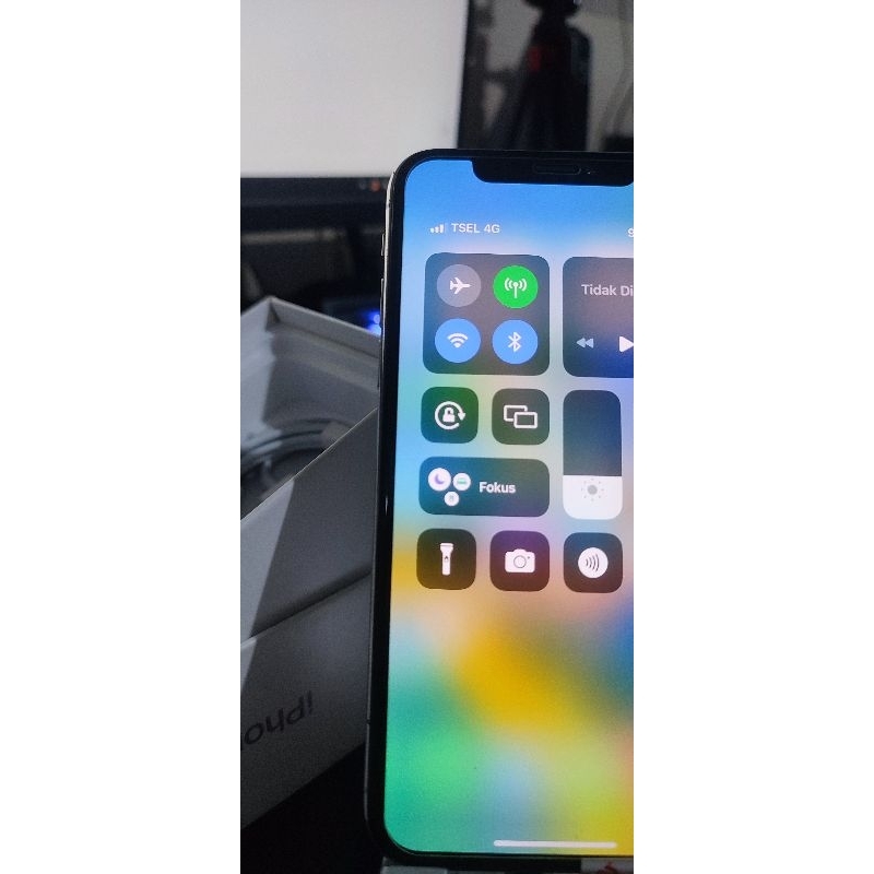 iPhone X 256 Second iBox