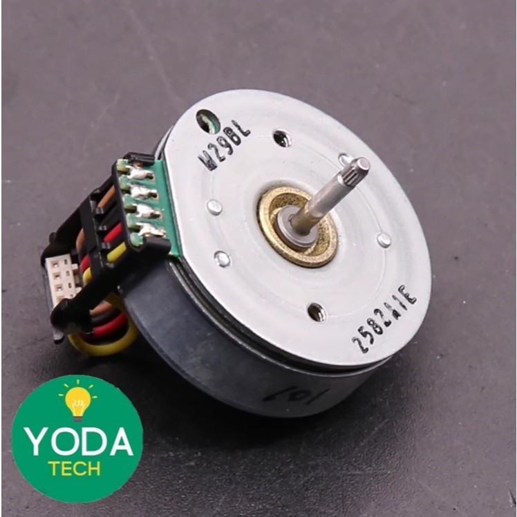 Japan DC Brushless Motor Three-phase Four Wire (8579)