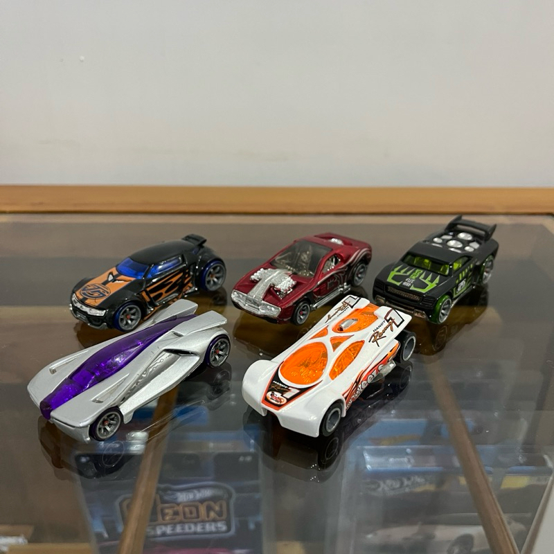 Hotwheels Acceleracers Original High Voltage, Hollowback, Bassline, Slingshot, Anthracite