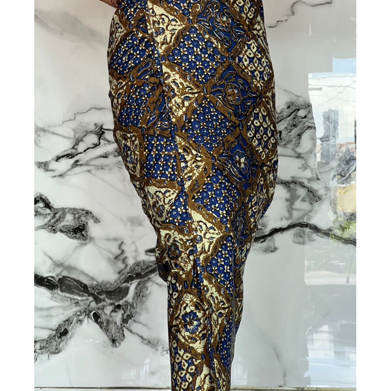 Kamen Lembaran. kamen batik. kamen batik biron. kamen lembaran batik. kamen bali. kain batik