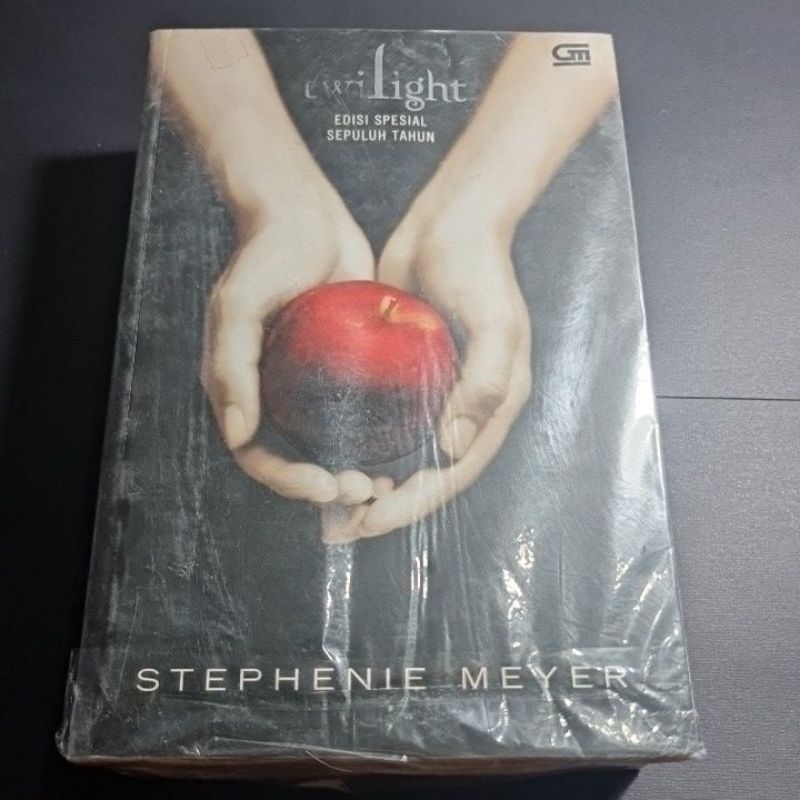 Novel Bekas Original - Twilight & Life and Death - Edisi Spesial 10 Tahun
