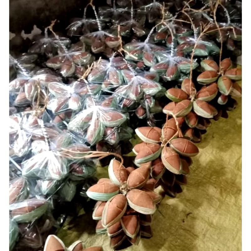 

Gula aren asli Lebak Banten batok asli Lebak Banten 100 pasang Buat Reseller