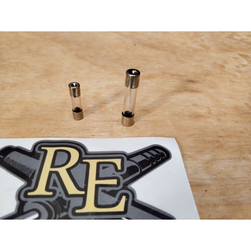 sekring fuse kaca kecil 3a,4a,5a,10a