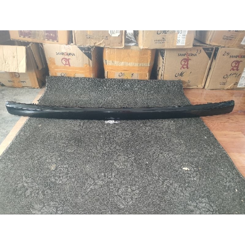 NEW REAR BUMPER CENTRAL RAIL GENUINE MARCEDES W211 W 211 A2118850021 ORIGINAL