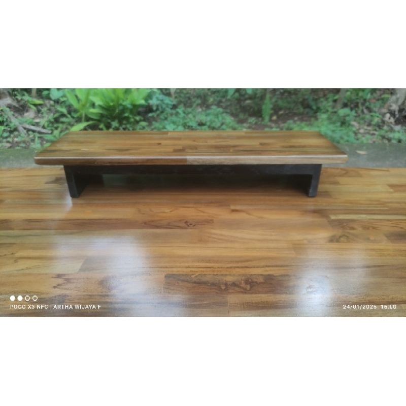 STAND MONITOR,DUDUKAN TV, BAHAN KAYU JATI PERHUTANI HARGA TERMURAH