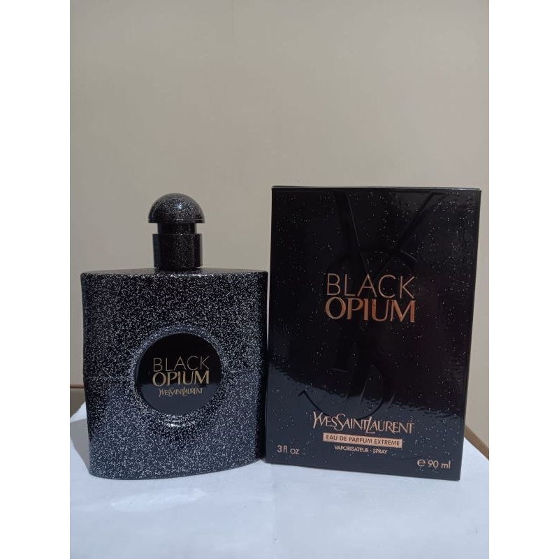 Yves saint laurent black opium