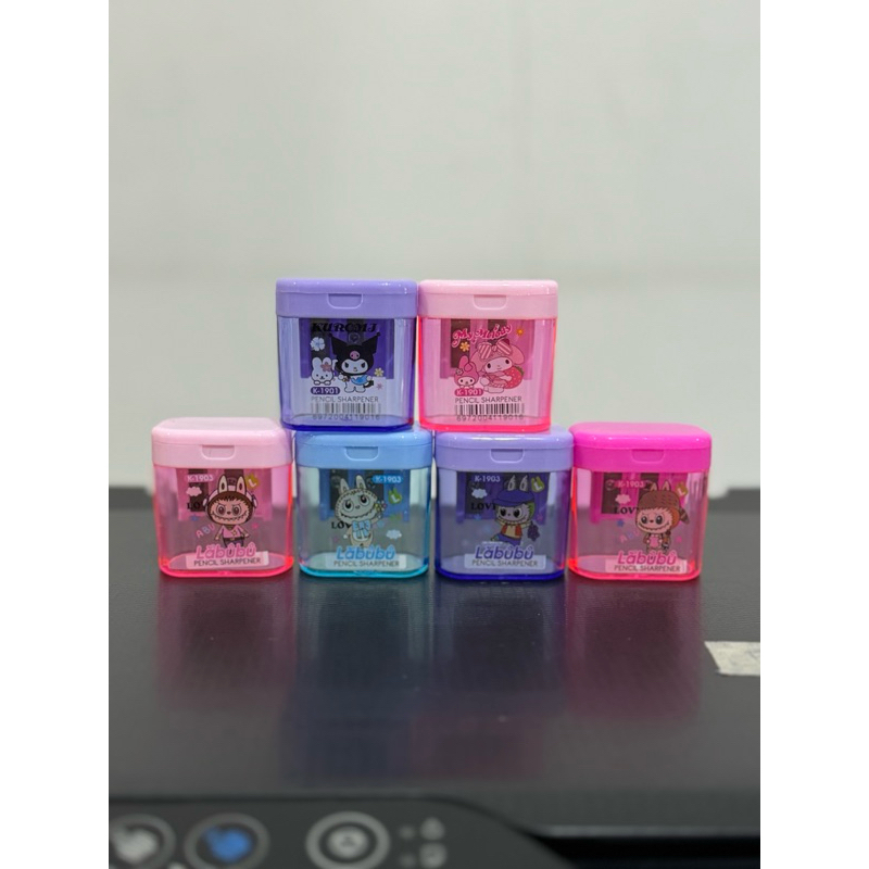

Rautan Sanrio Labubu Serutan Pensil 2 Lubang Penajam Pencil