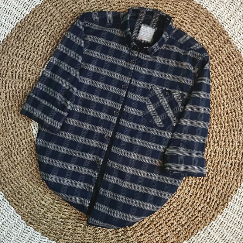 KEMEJA FLANEL F2D BAHAN SEMI WOOL PREMIUM