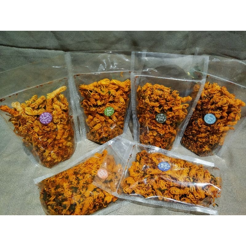 

MIE GULUNG balado dan pedas daun jeruk