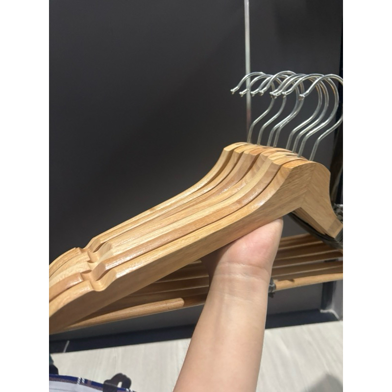PRELOVED gantungan baju hanger ikea kayu minimalis aesthetic