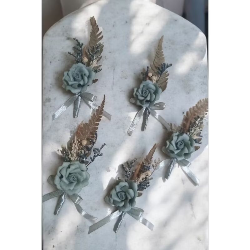 boutonniere green hijau sage mint korsase jade emerald corsage bridesmaid groom bunga jas korsase bu