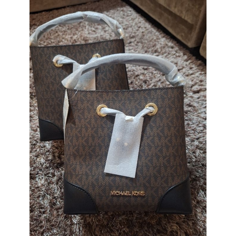 MK Mercer Brown/black small Bucket