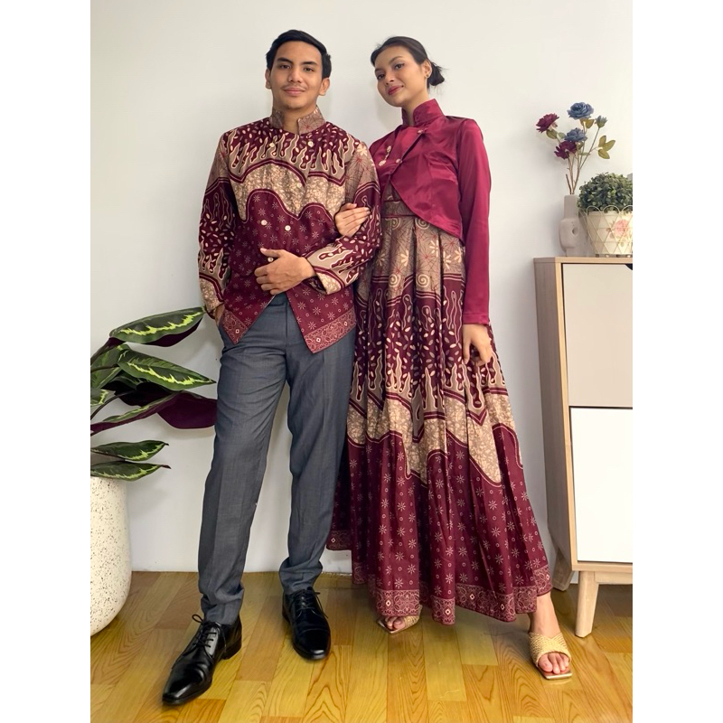 Kebaya Janggan Crop by NithaRahadi