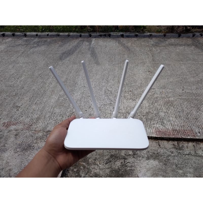 MI ROUTER 4C OPENWRT LOADBALANCE OPENCLASH