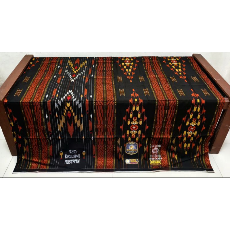 SARUNG TENUN MUSTAMIN 420 FS  EXLUSIVE TIPE TERTINGGI DARI BRAND MUSTAMIN