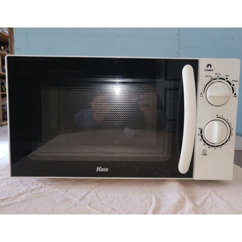 Preloved Microwave Kris 20 Liter