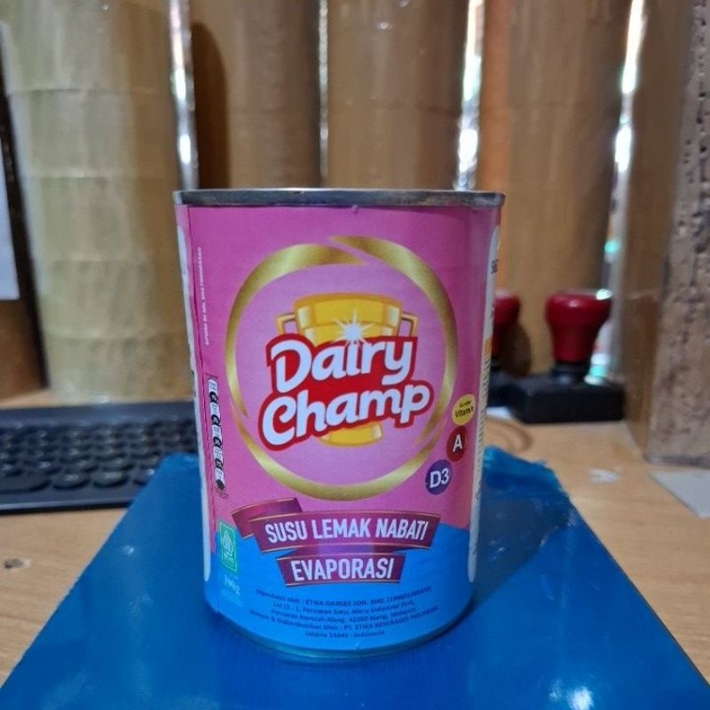 

Dairy Champ Susu Lemak Nabati Evaporasi 390 gr