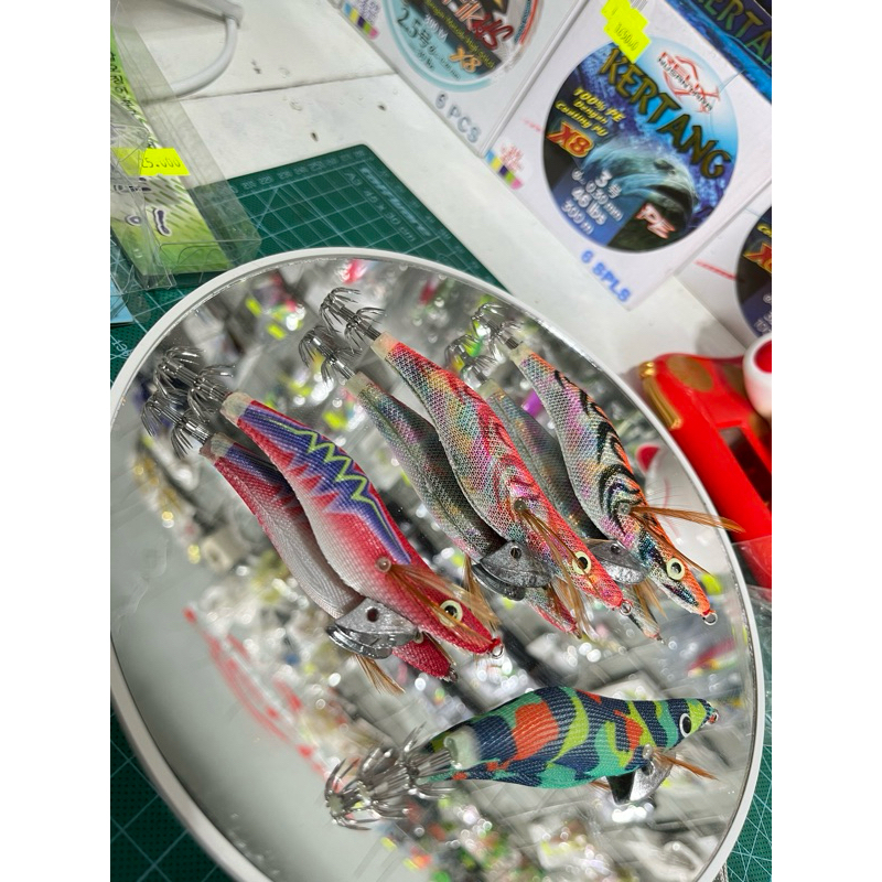 Umpan cumi Squid jig