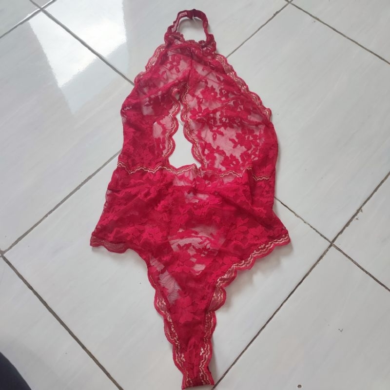 Bodysuit merah VS